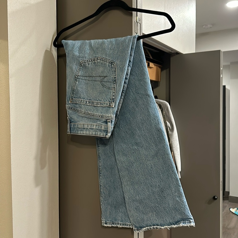 Cute American Eagle Blue Jeans 90’s Boot Cut